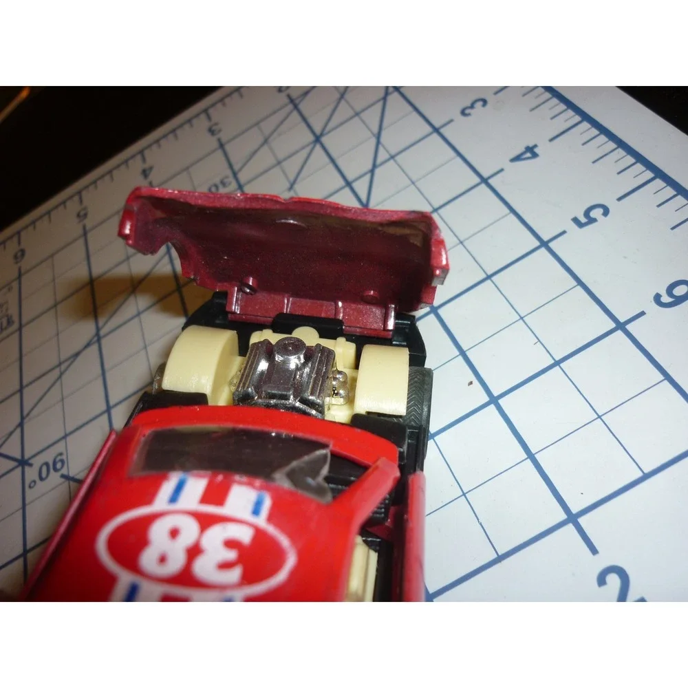 Schmidts Beer Corvette‎ C4 Diecast 1/24 Red 38 Promo Vehicle Parts Repair